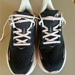 Hoka Women's Clifton 9 Black and Pink Athletic Shoes